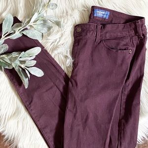 Old Navy Rockstar Mid-Rise Jean Jegging